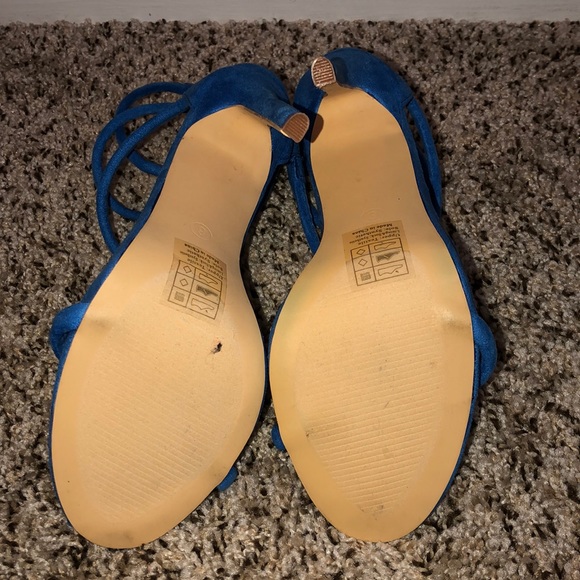 💕Blue Heels💕 - Picture 8 of 8